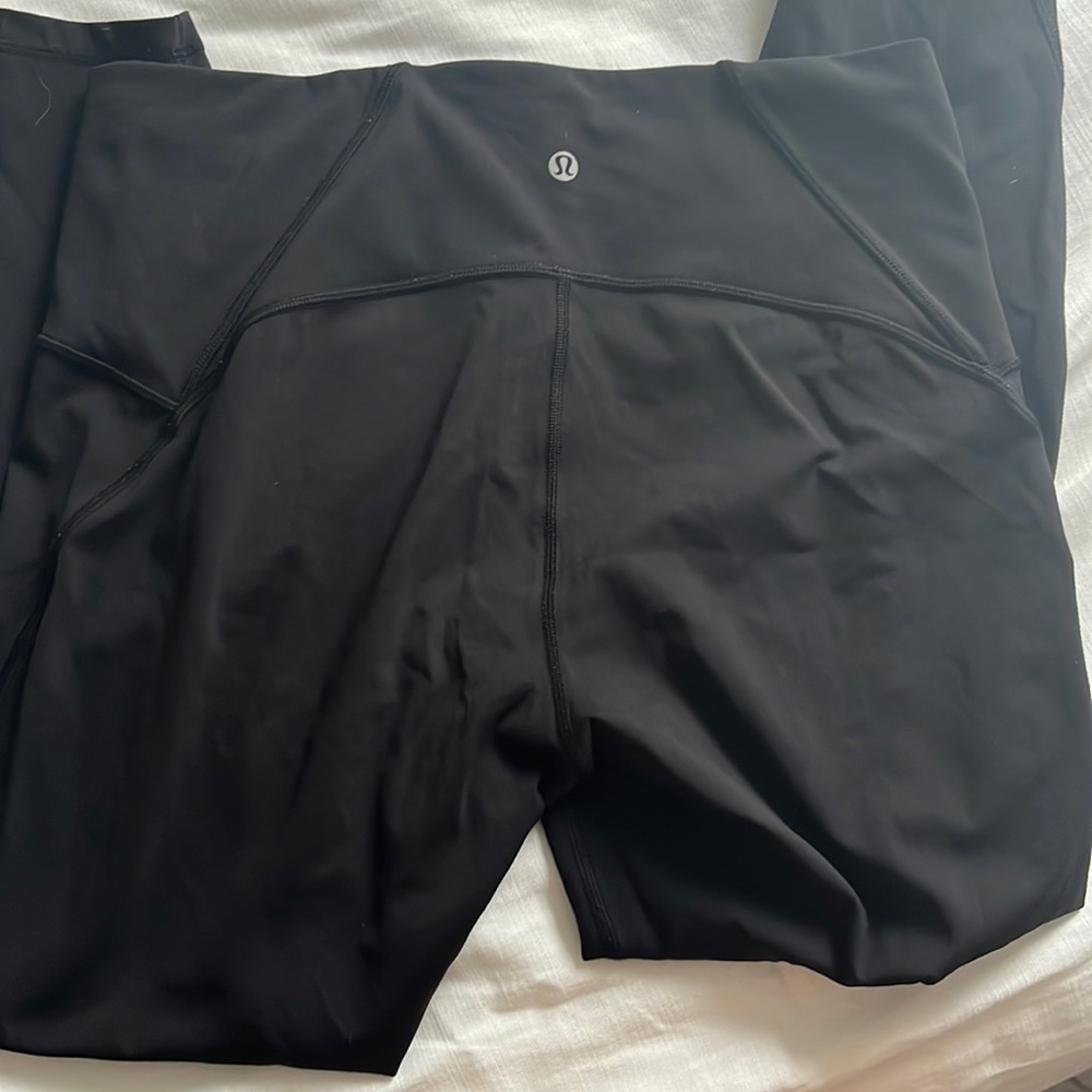 Lululemon Cropped Mesh leggings